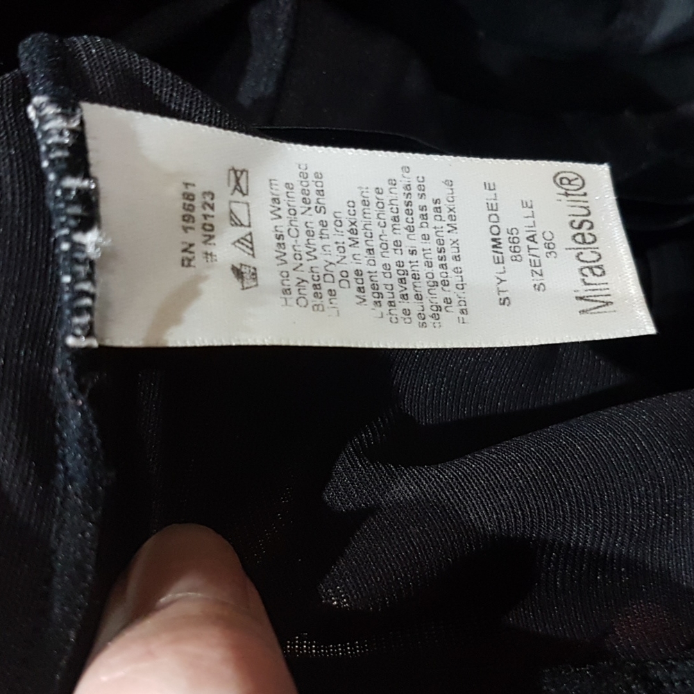 Miraclesuit - Picture 6 of 6